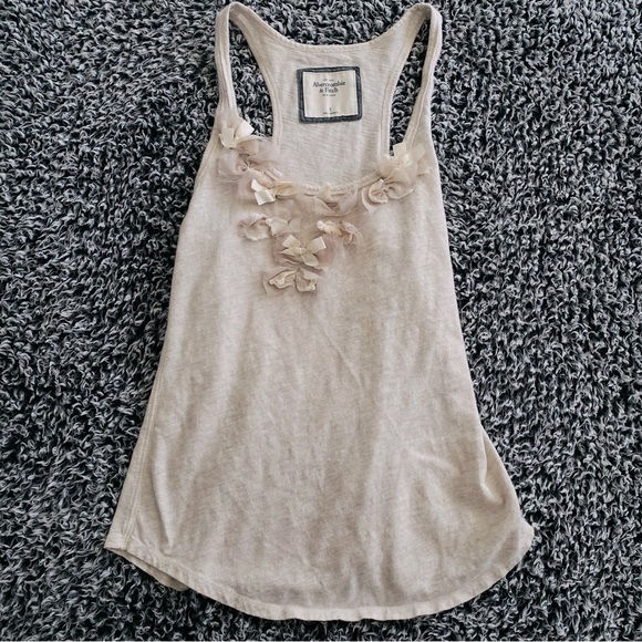 Abercrombie & Fitch floral bow tank small - Picture 1 of 4